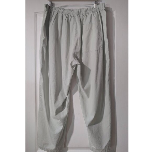 New! COS | Men's Wide-Leg Elasticated Trousers In Light Green - Picture 5 of 12